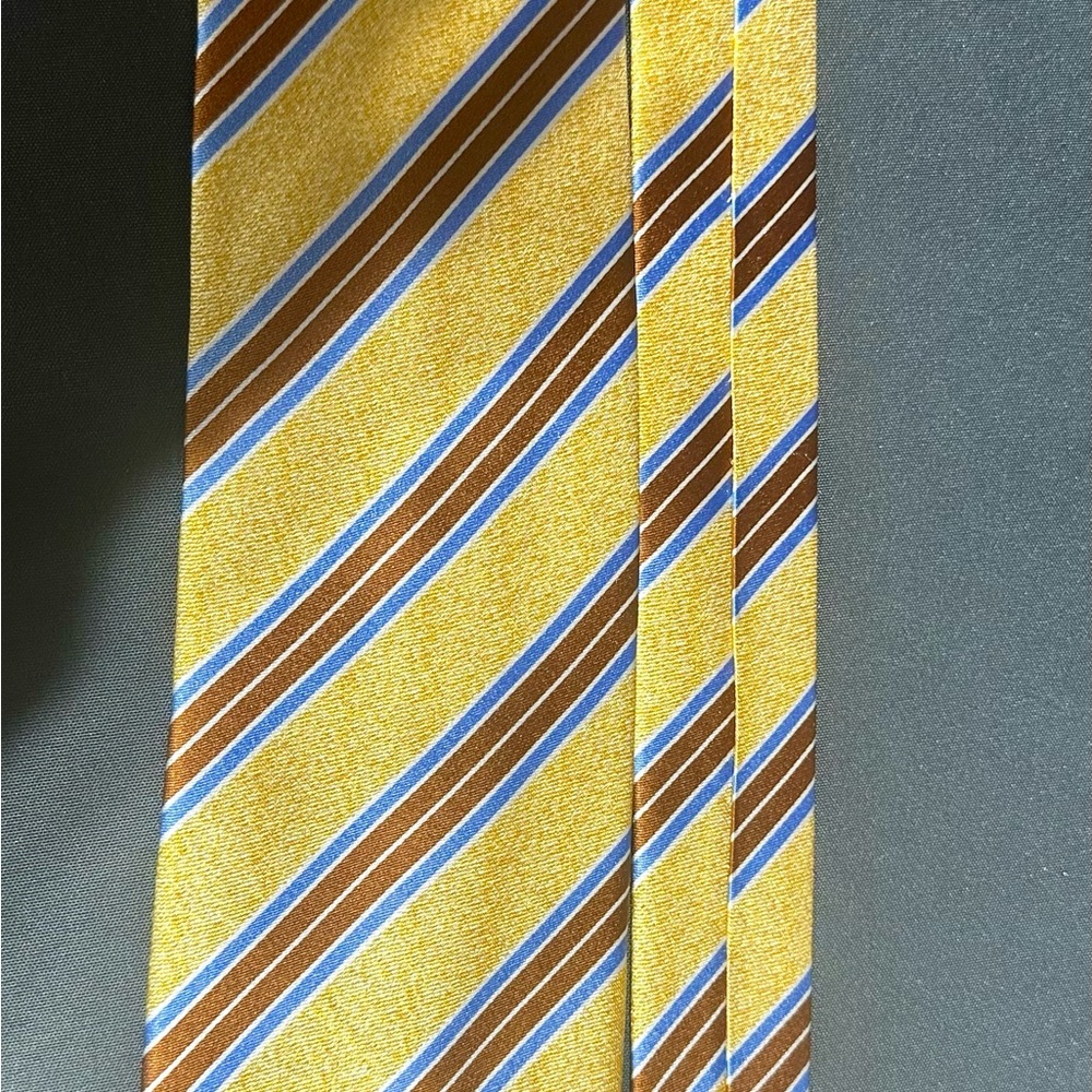 NEW Men's Bruno Marchesi Silk Tie Neck Tie.